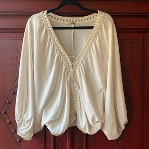 Gimmicks by BKE- NWOT lace up top!